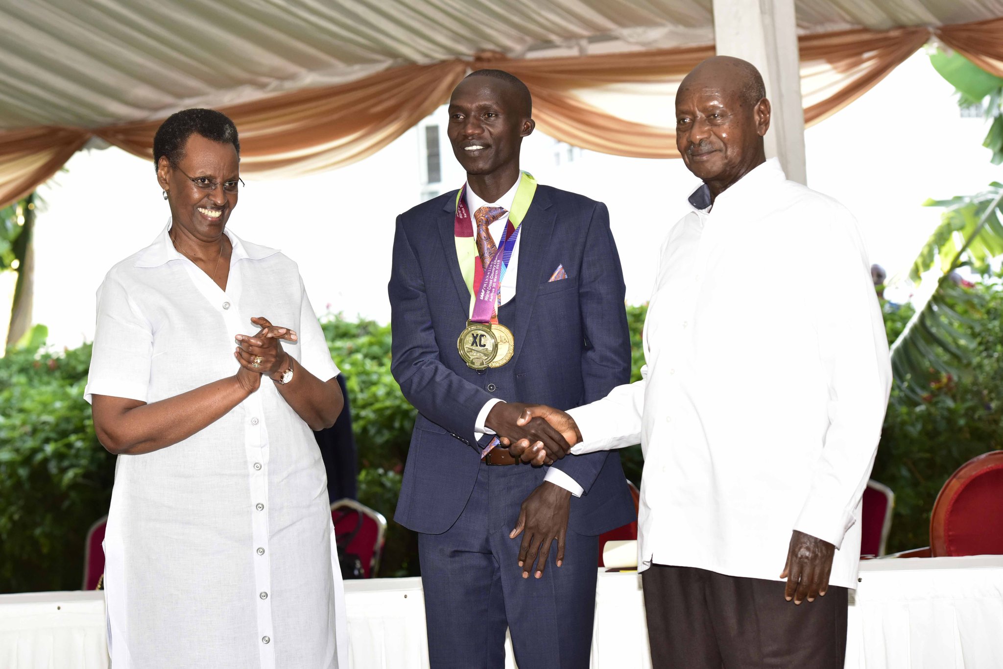 Yesterday, President Museveni hosted over 400 sportspeople